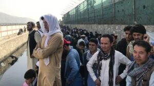 As US shuts door, thousands of Afghans in Pak have nowhere to go